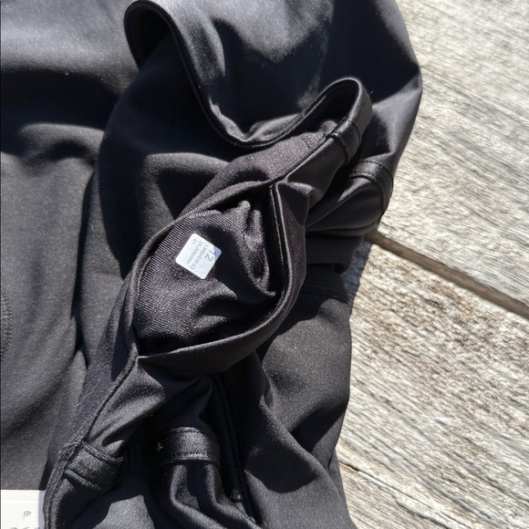 Lululemon Align No-Line‎ Pant 25" Satin size 12 Black NWT - Picture 4 of 5